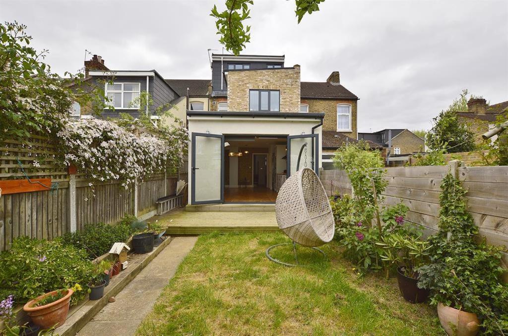 Contemporary 3 Bed House With Spacious Garden Close To Stratford & Canary Wharf London Bagian luar foto