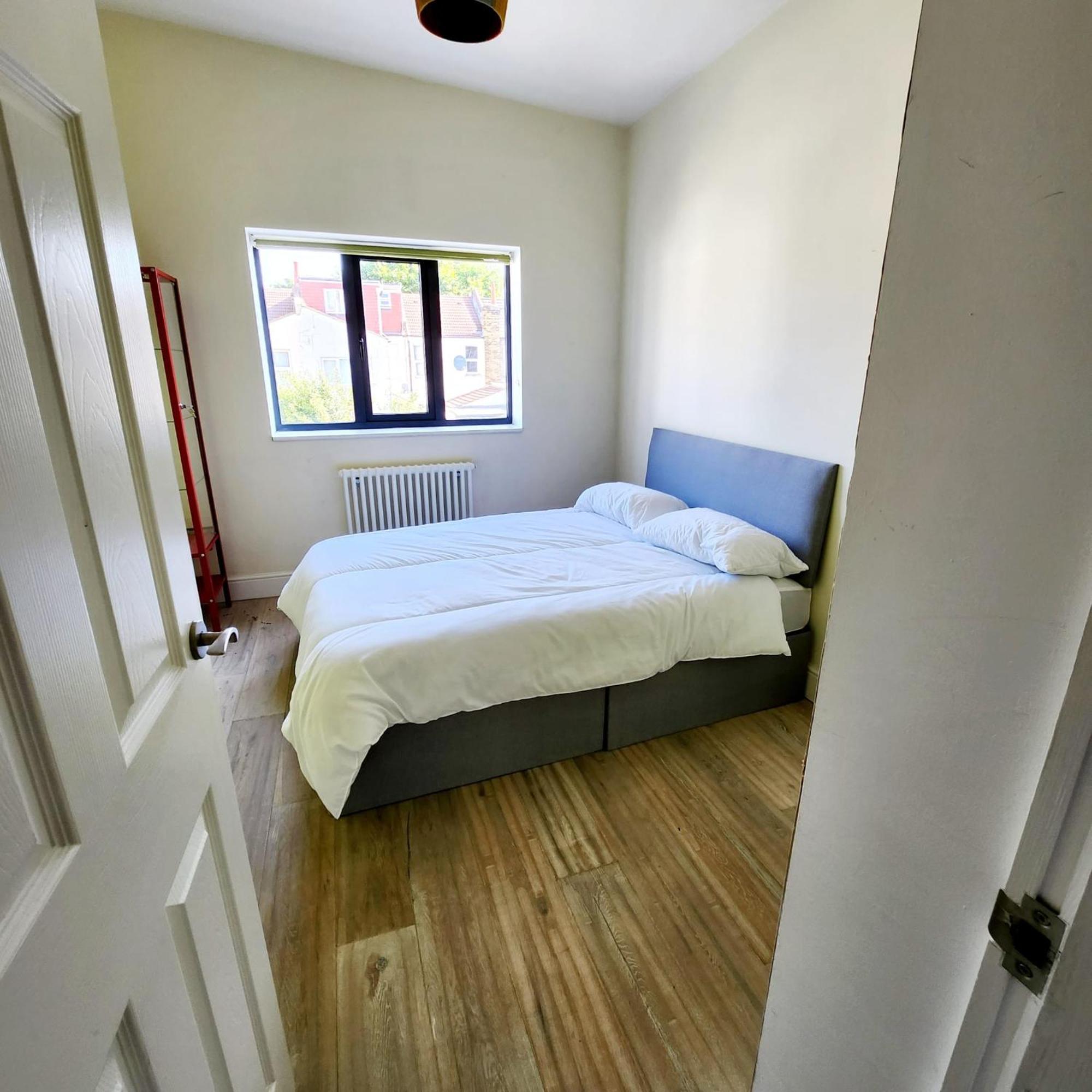 Contemporary 3 Bed House With Spacious Garden Close To Stratford & Canary Wharf London Ruang foto